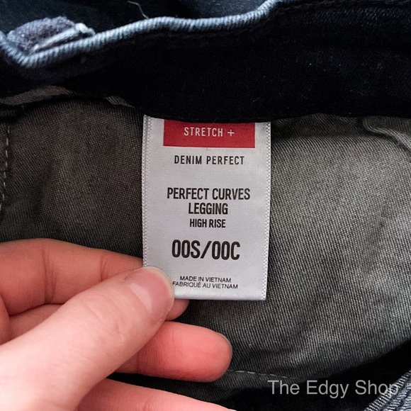 Express | High Waisted Perfect Curves Leggings 00 SHORT - Picture 6 of 7